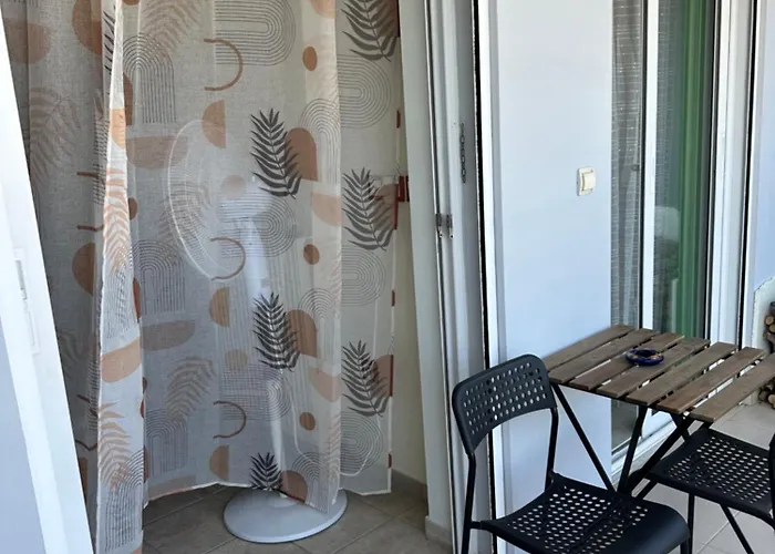 Quarto em Acomodações Particulares με ησυχία και θέα