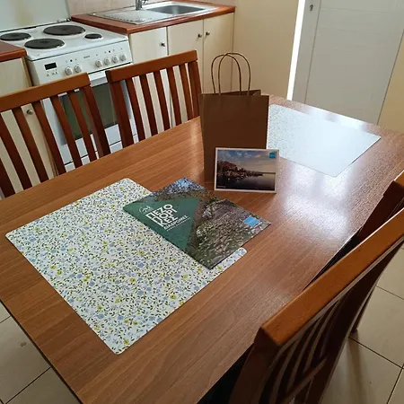 Apartment διατίθεται γκαρσονιερα